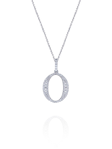 White gold necklace with an O-shaped diamond pendant, 1