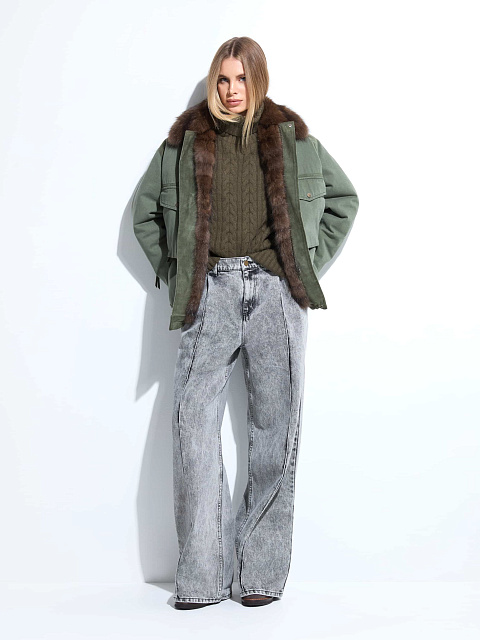 Khaki parka with fur, 4