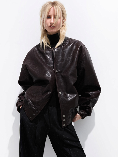 Brown leather bomber jacket, 3