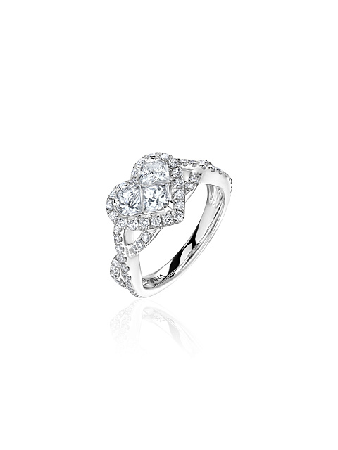 Ring with fancy-cut diamonds, 1