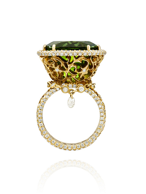 Chrysolite, Yellow Briolette Diamond, Yellow Round Diamond & Gold Ring, 4
