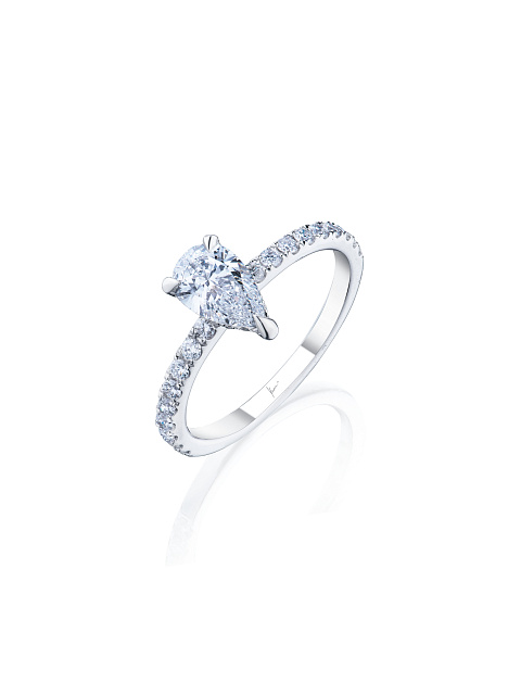 White Gold & Diamond Ring, 1