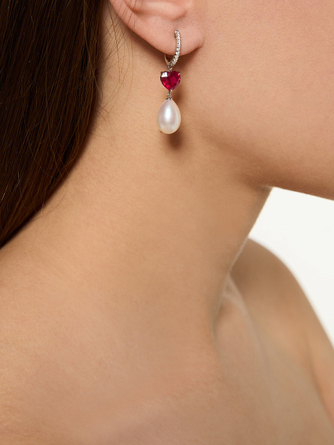 White gold earrings with heart-cut ruby, pearls and diamonds, 2