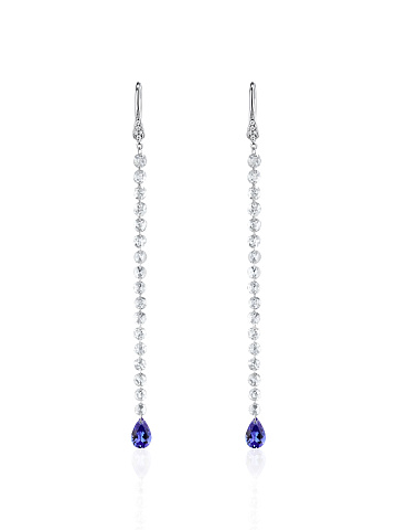 Earrings made of white gold with pear-cut tanzanites and diamonds, 1