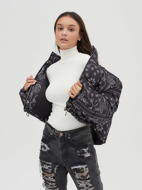 Black cropped down jacket with paisley pattern, 12 Black cropped down jacket with paisley pattern, 12