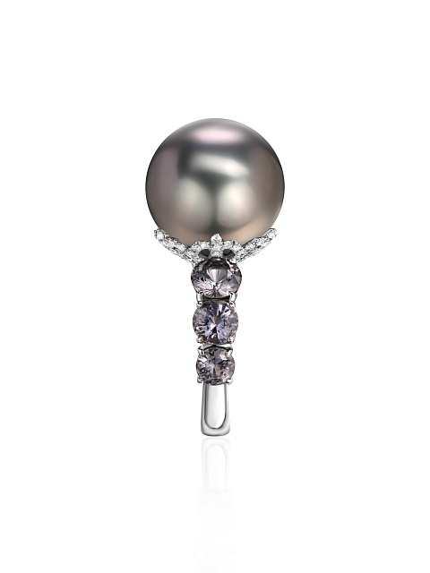 White gold ring with gray Tahitian pearl and spinel, 4