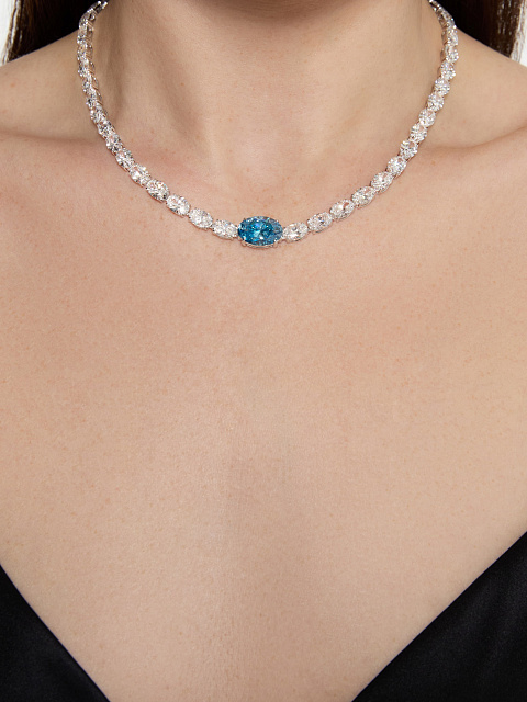 White gold necklace with oval-cut lab-grown diamonds, 4