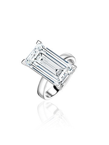 White gold ring with 11.18 ct lab-grown baguette-cut diamond, 1