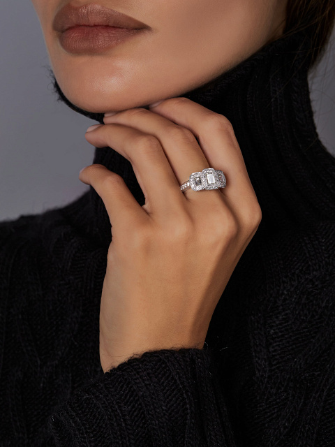 Baguette Diamond, Round Diamond & White Gold Ring, 4