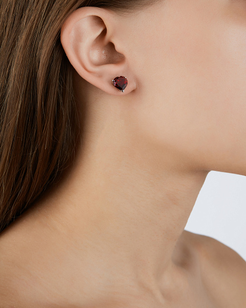 White Gold Garnet Earrings, 2