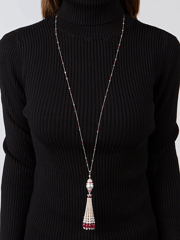 Round Diamond & Ruby & Grey Pearl & White Gold Necklace, 2