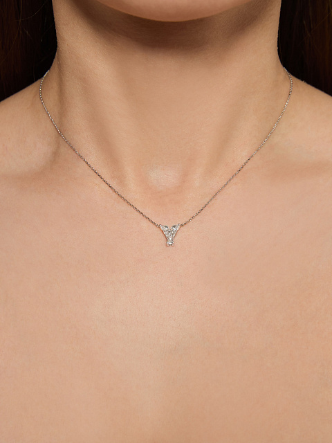 White gold necklace with fancy-cut diamond, 2