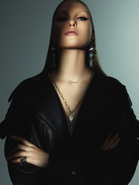 Round Diamond & White Gold & "Forever" Necklace, 3