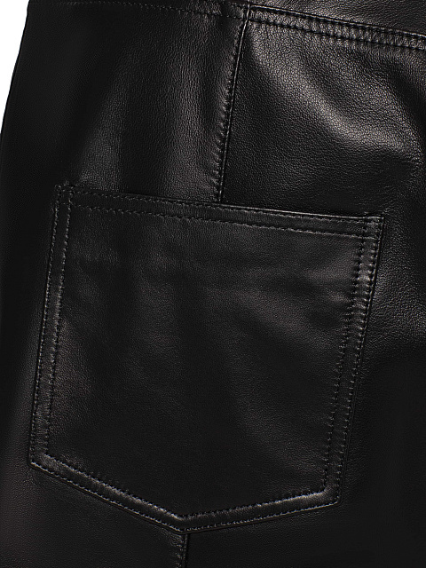 Black leather trousers, 4 Black leather trousers, 4