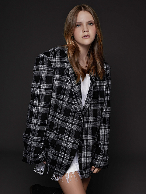 Black oversized blazer in white check, 10 Black oversized blazer in white check, 10