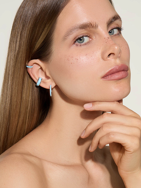 Narrow white gold ear cuff with blue enamel, 4