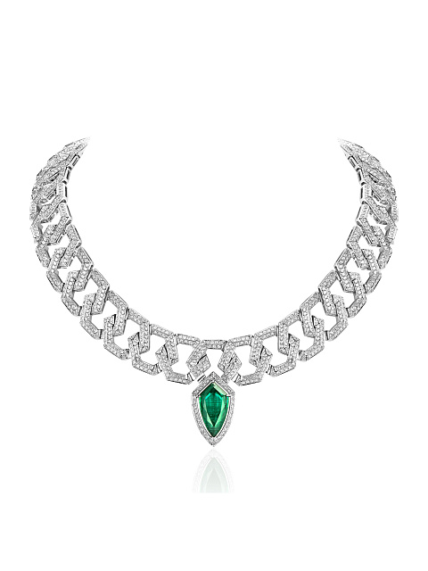 White gold chain necklace with emerald, 1