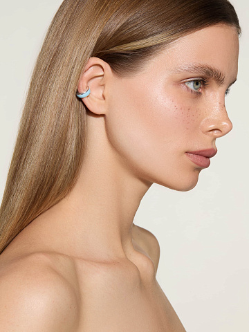 Wide white gold ear cuff with Paraiba enamel, 2