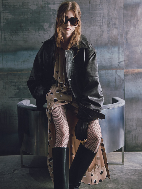 Green leather jacket, 2