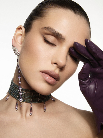 Bead Green Sapphire, Pear Amethyst, Grey Round Diamond & White Gold Necklace , 2