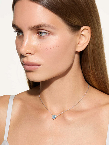 White gold necklace with blue lab-grown diamond, 2