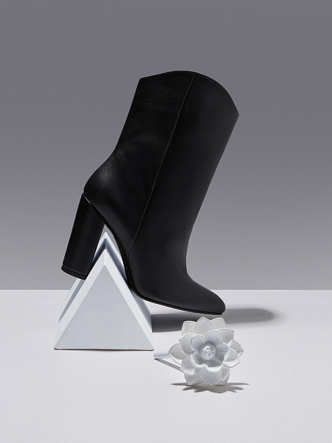 Black Leather Heeled Ankle Boots, 5