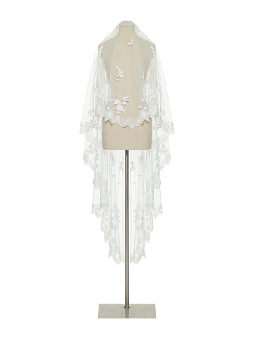 White Lace & Pearl Veil, 1