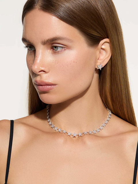 White gold necklace with fancy-cut diamonds, 2