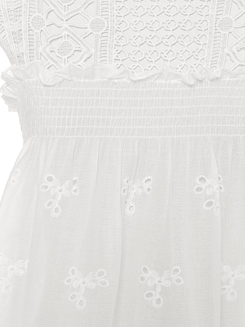 White cotton perforated top, 3 White cotton perforated top, 3