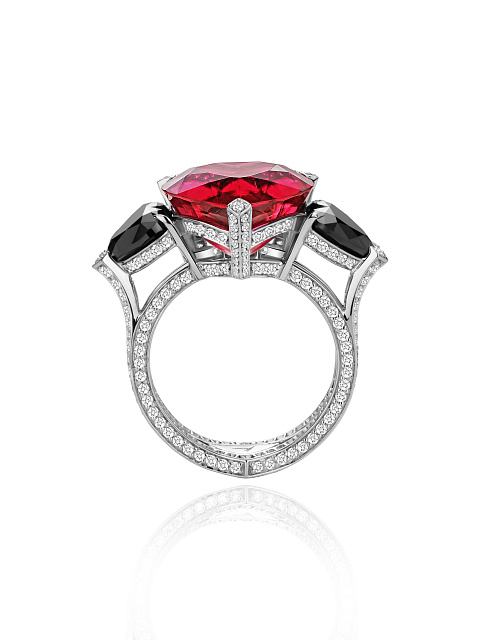 Heart Tourmaline Rubellite & 2 Heart Black Diamond & White Gold Ring, 3
