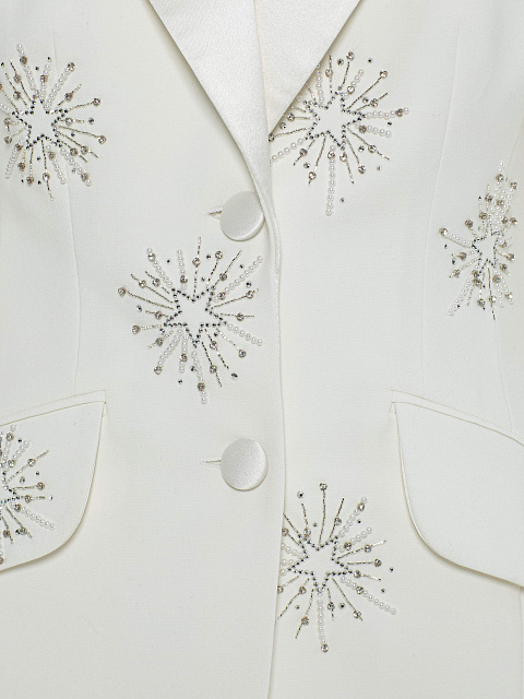 White three-piece suit with embroidery and mink cuffs, 6 White three-piece suit with embroidery and mink cuffs, 6