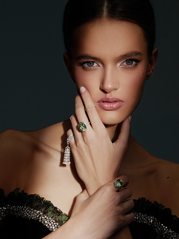 White Gold & Diamonds Fine Ring, 2