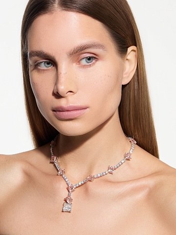 Necklace with LG diamonds, 2