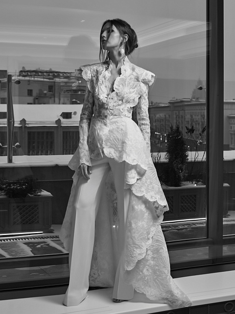 White Lace Tailcoat & Pants Suit, 6