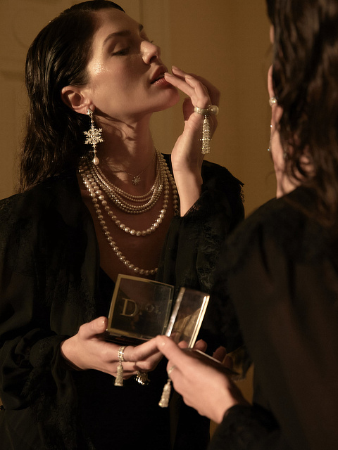 White gold snowflake earrings with diamonds and pearls, 4