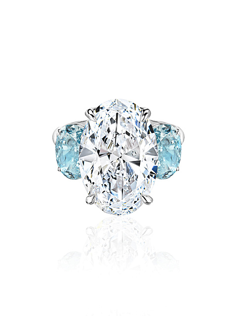 White gold ring with LG diamonds, 3