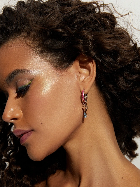 White Gold & Pear-cut Sky Blue Topaz Hoop Pendant, 4