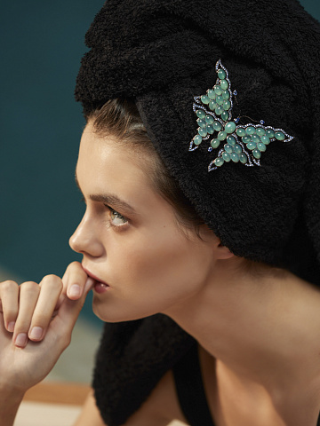 Black Gold, Sapphires & Сhrysoprase Butterfly Brooch, 2