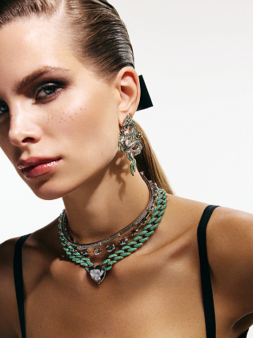 Blackened gold necklace with black diamond and emeralds, 2