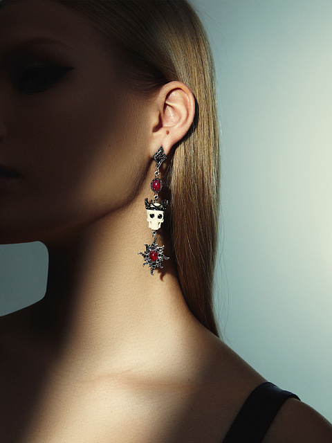 Black Gold, Ruby & Black Diamonds Skull Earrings, 3