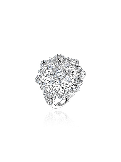 White gold ring with diamonds, 1