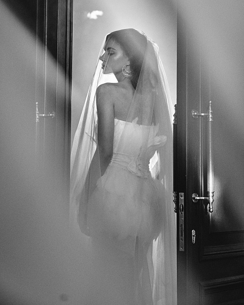 White Silk Feathers Trimmed Bridal Dress, 7 White Silk Feathers Trimmed Bridal Dress, 7
