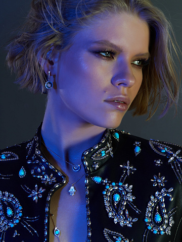 White Gold Diamond Quartz Earrings, 2