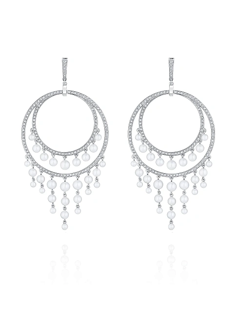 Hoops made of white gold with pearls and round-cut diamonds, 1