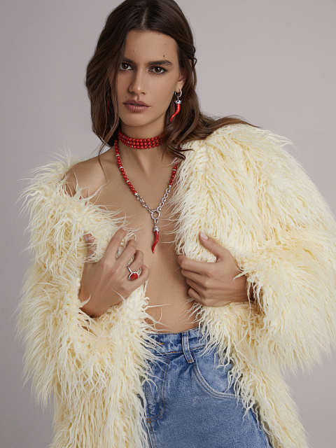 Coral, Round Diamond & White Gold Earrings, 5