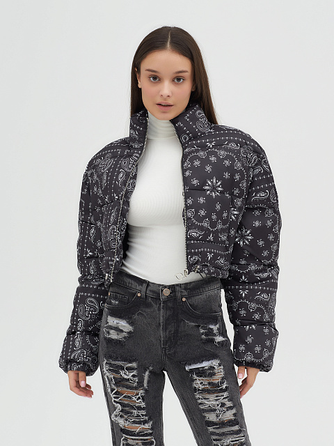 Black cropped down jacket with paisley pattern, 16 Black cropped down jacket with paisley pattern, 16